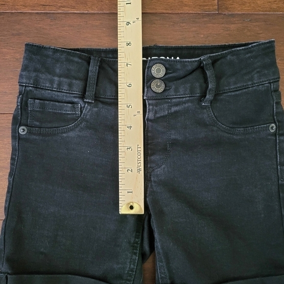 Arizona Jean Co Girls Black Stretch Denim Cuffed Adjustable Waist Shorts Size 8 - Picture 7 of 8